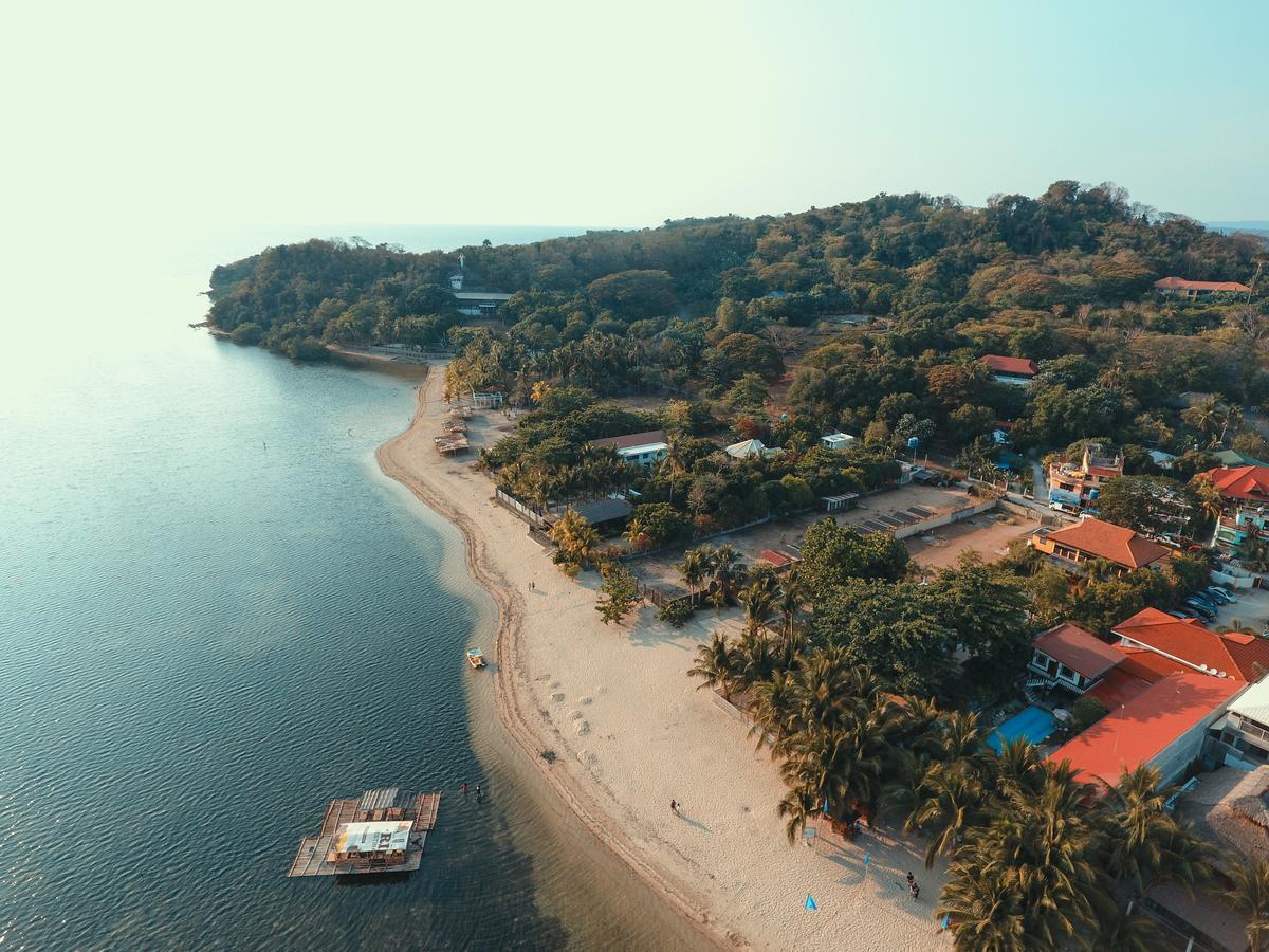 Bella Beach Resort Batangas Lian Zewnętrze zdjęcie