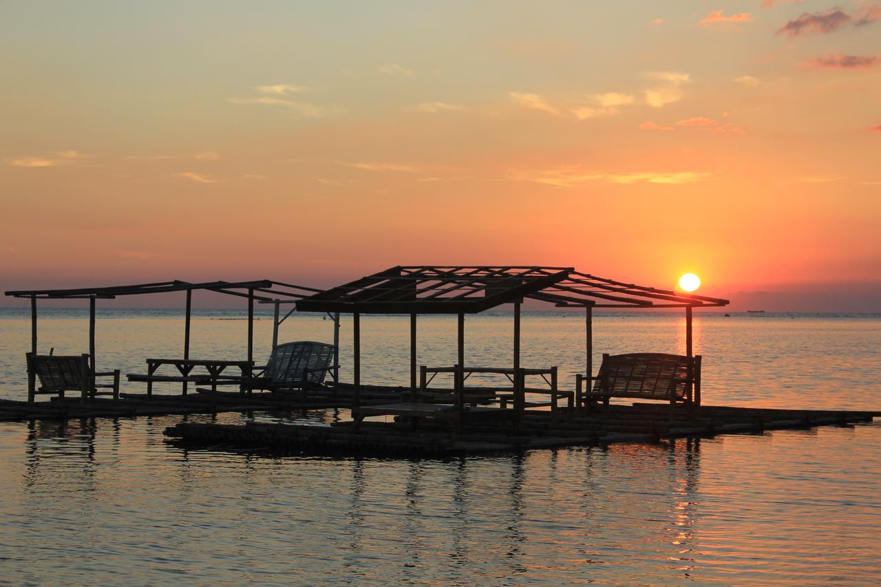 Bella Beach Resort Batangas Lian Zewnętrze zdjęcie
